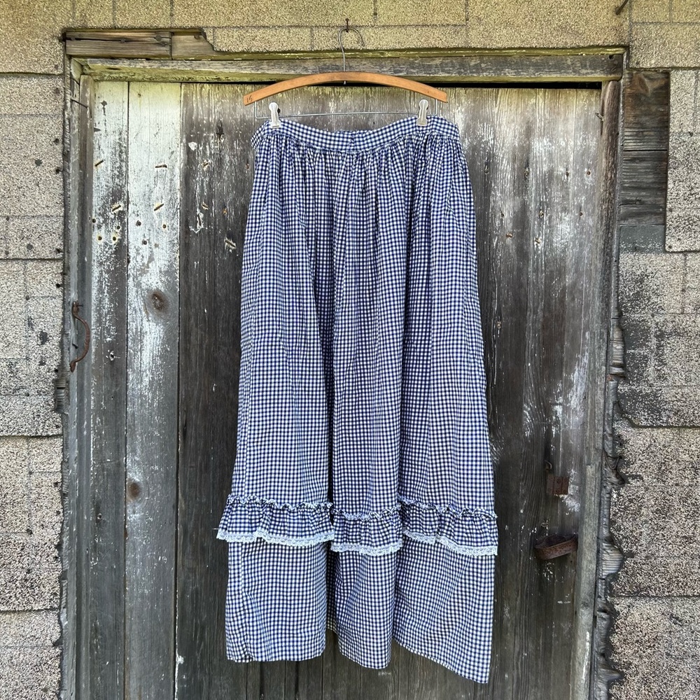 Vintage 70s 80s Ruffles and Gingham Square Dance Costume Frontier Skirt and Top - Picture 3 of 10